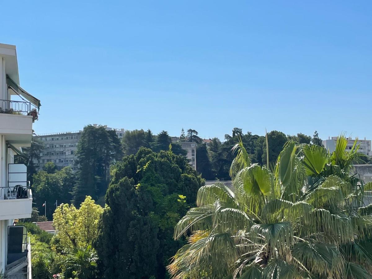 Appartement Spacieux Au Calme A Nice Bagian luar foto