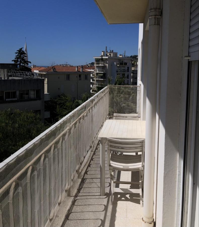 Appartement Spacieux Au Calme A Nice Bagian luar foto